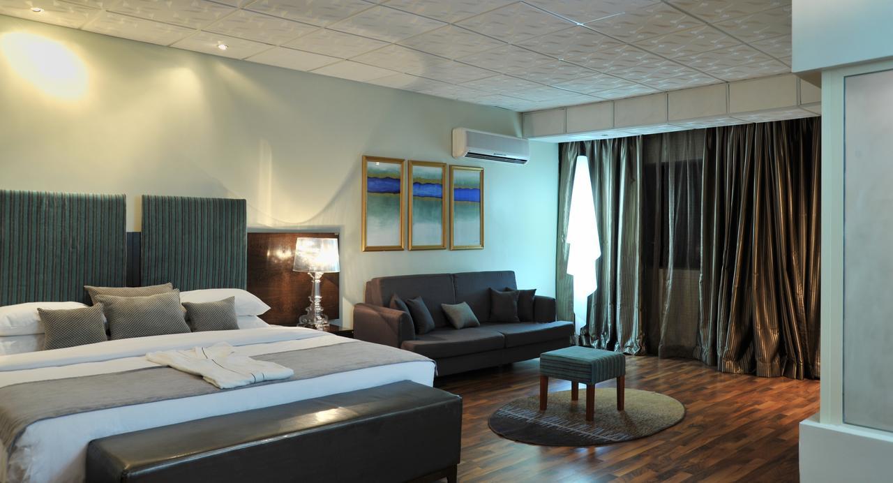 Protea Hotel By Marriott Delta Warri Exterior photo